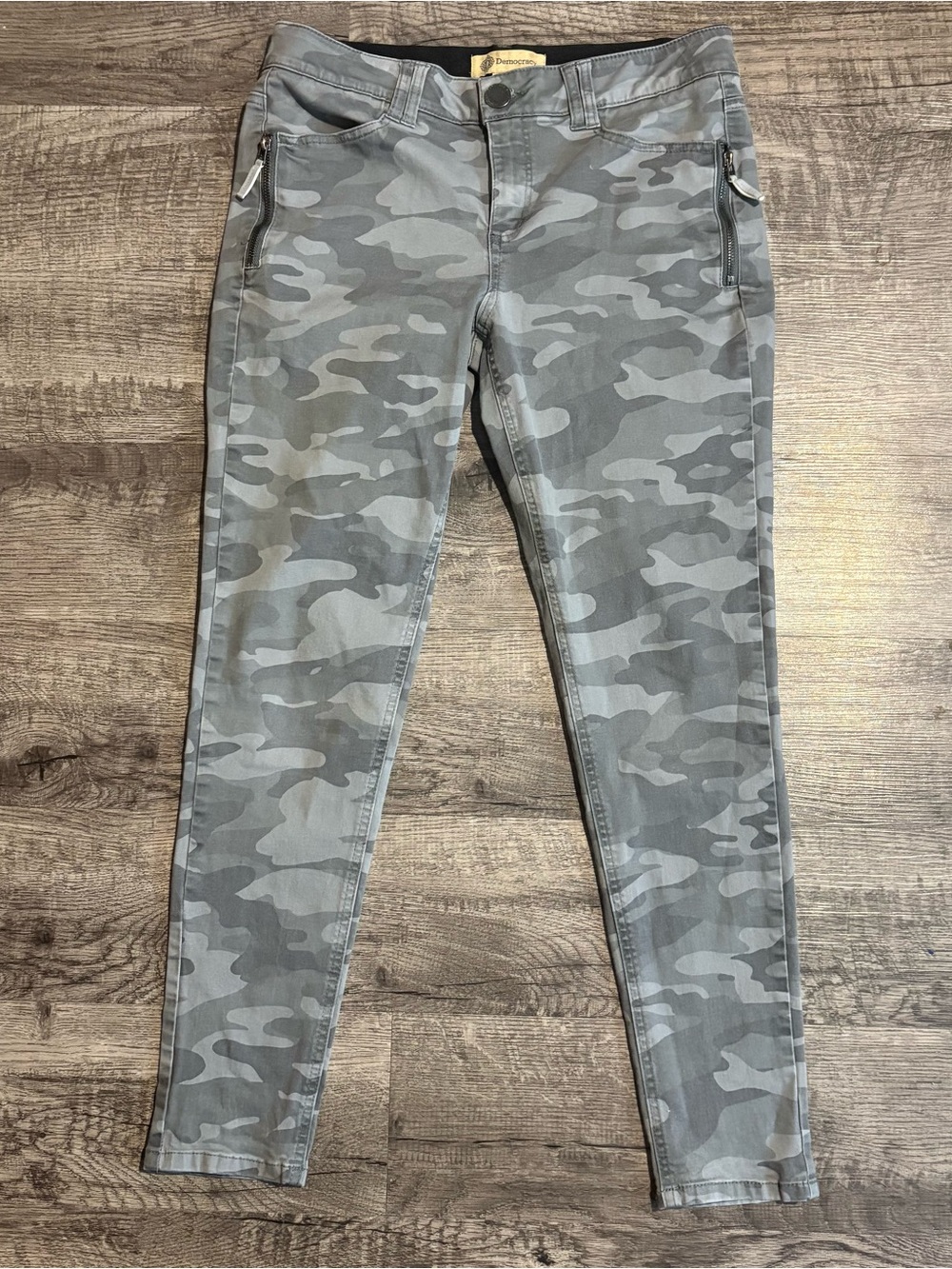 Democracy Jeans Women’s 10 Camouflage Ab Technology